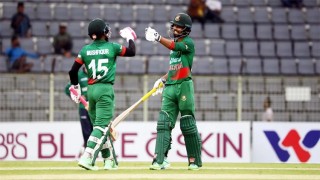 Mushfiqur's ton powers Tigers to its ODI highest 349/6