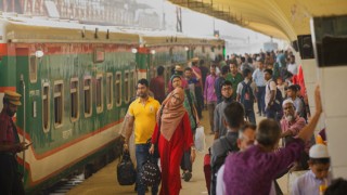 ট্রেন বন্ধে একদিনে কমলাপুরে সোয়া কোটি টাকার ক্ষতি